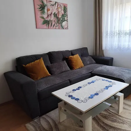Apartman Slava-Stari Appartement Ivisovo Greblje